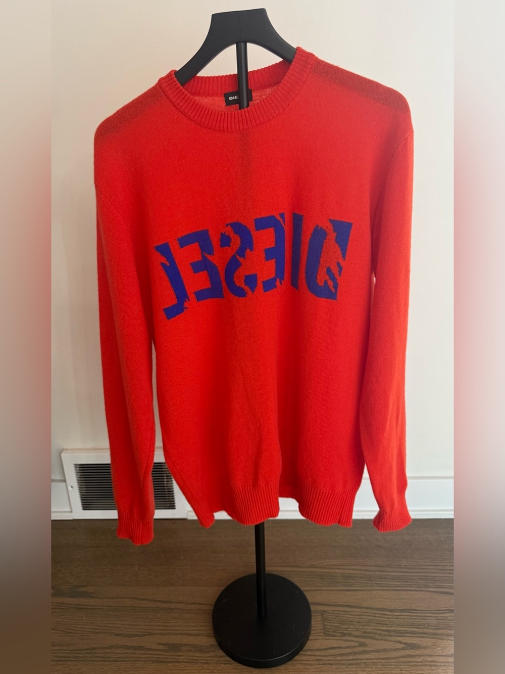 Diesel Reverse-Print Logo Knit Jumper Red & Blue Crewneck